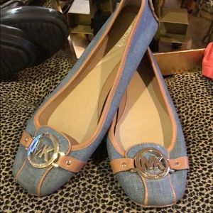 Michael Kors flats